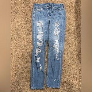 light wash ripped skinny jeans
